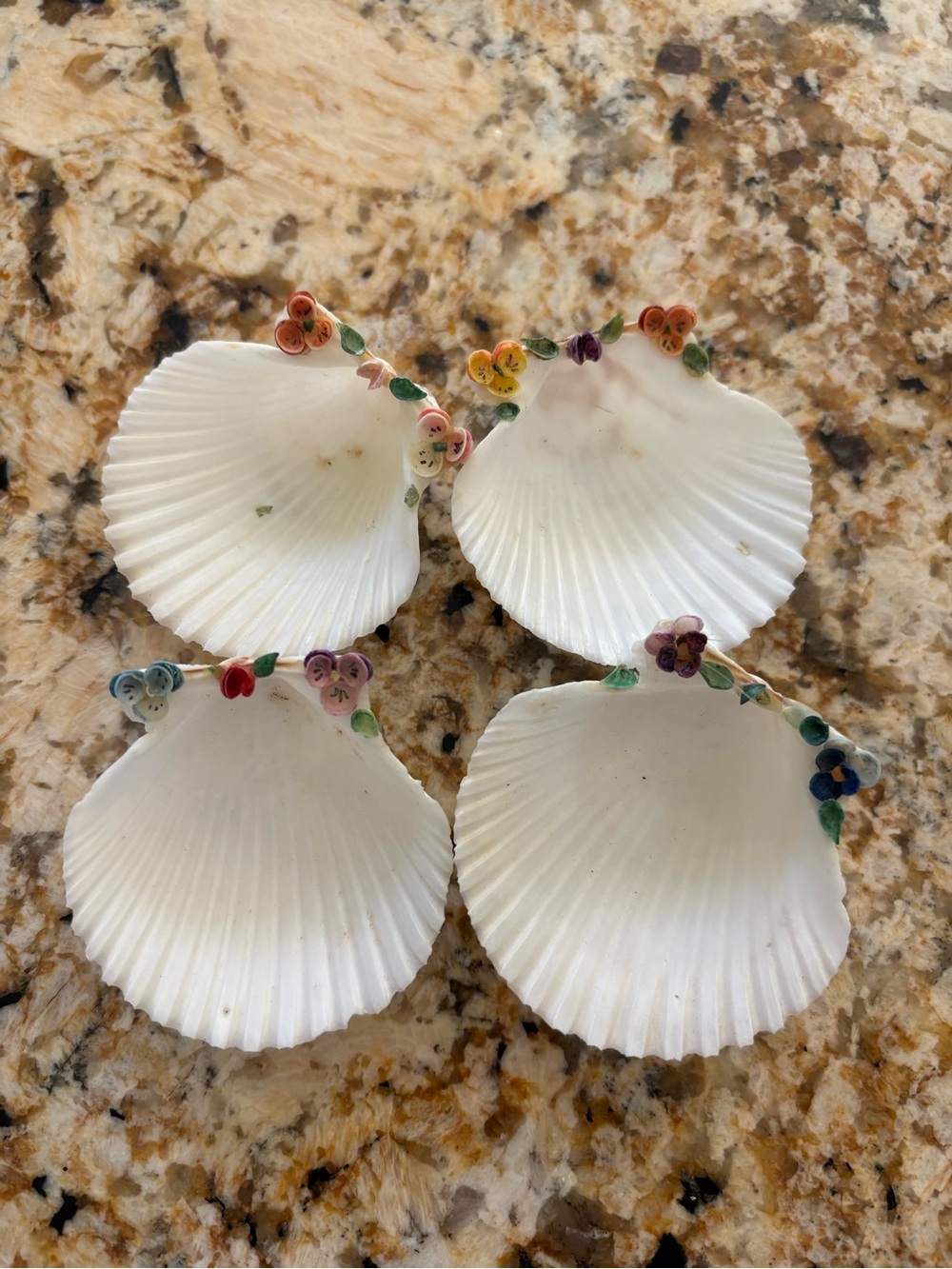 Vintage Seashell Nut Cups Set of 4